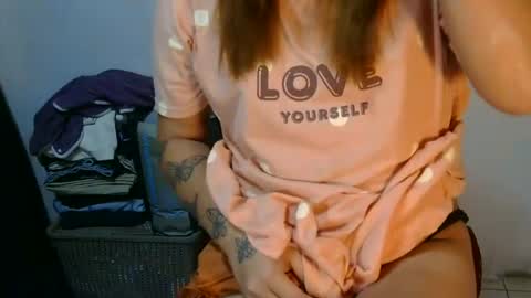 SOFIE  The woman who lives in the province online show from July 14, 7:52 pm