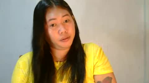 SOFIE  The woman who lives in the province online show from July 20, 11:06 pm