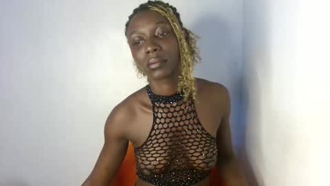 lily online show from September 12, 11:18 pm