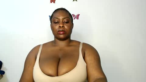 Luna online show from February 19, 7:24 pm