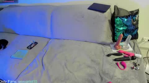 SexyAriel15 online show from March 3, 4:36 pm