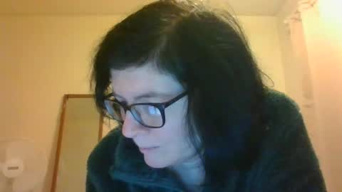 sexymilfy online show from February 4, 11:27 pm