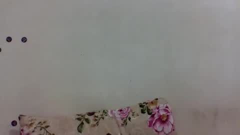 sexybabexx24 online show from April 1, 9:23 pm