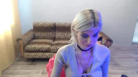 sexybeatriice online show from November 20, 7:40 am