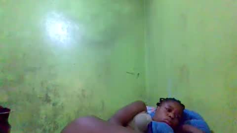 Snapshot of sexybianca56 chatting on October 1, 7:29 am sexybianca56 online show from October 1, 7:29 am