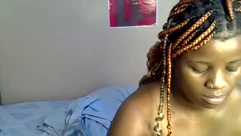 sexycecile33 online show from May 3, 2:12 pm