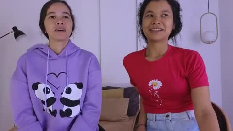 chanell and yina online show from April 19, 1:23 pm