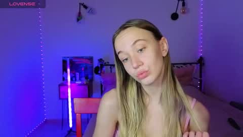 Sophia online show from October 24, 8:59 am