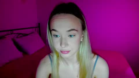 Sophia online show from March 1, 11:50 am