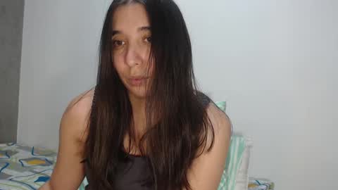 Coralinne online show from February 20, 8:36 pm