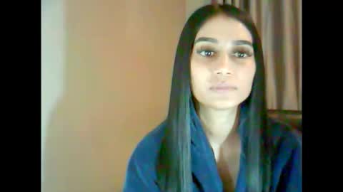 sexydiva02 online show from October 30, 7:25 pm