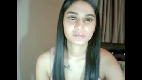 sexydiva02 online show from October 28, 6:31 pm