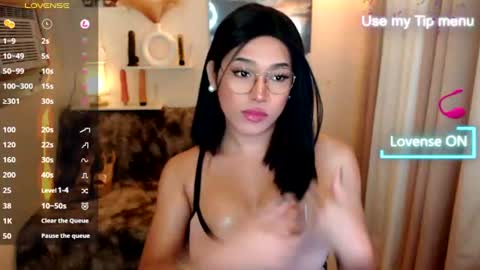 Kelly online show from June 24, 1:34 am
