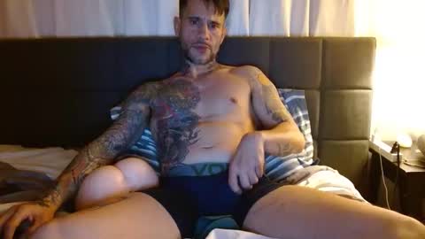Sexy Fit Daddy online show from April 4, 5:58 am