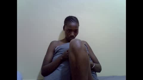 sexyghurl12 online show from February 11, 3:38 pm