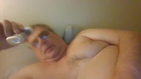 chris online show from April 15, 8:17 am