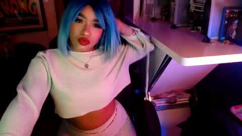 SEXYLATINCOUPLE online show from January 24, 7:08 am