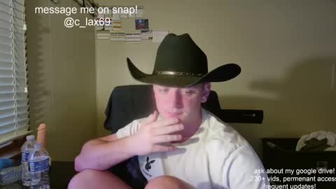 sexylax69 online show from June 3, 12:46 am