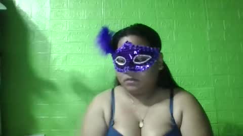 Snapshot of sexyloves143 chatting on October 6, 9:16 am sexyloves143 online show from October 6, 9:16 am