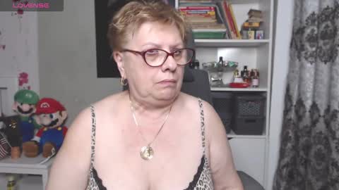 sexylynette4u online show from November 27, 10:23 am