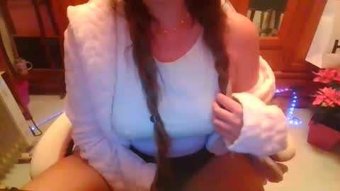 sexymisss24 online show from December 2, 11:58 pm