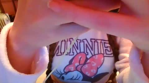 sexymisss24 online show from April 4, 7:43 pm