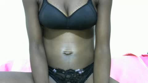 sexynana2001 online show from June 27, 5:24 am