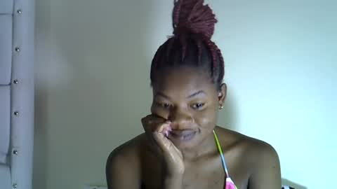 sexyshaz22 online show from July 20, 9:16 pm