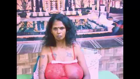 sexyva4u2luv online show from September 16, 6:33 pm