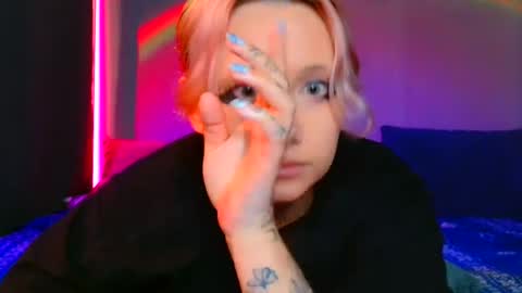 Snapshot of sexyvilleboy1 chatting on March 7, 10:24 am sexyvilleboy1 online show from March 7, 10:24 am