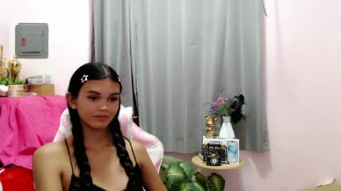 Zendaya online show from July 17, 5:48 pm