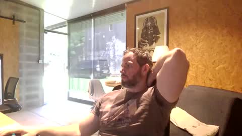 shad0w_hunter online show from March 20, 2:33 pm