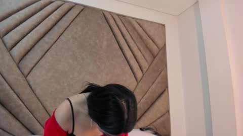 Snapshot of shadow_hill chatting on October 11, 3:33 am shadow_hill online show from October 11, 3:33 am