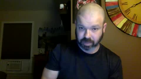Snapshot of shadyyyyyy7 chatting on October 14, 1:52 am Shady online show from October 14, 1:52 am
