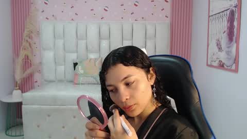 Shalon  online show from October 6, 1:07 pm