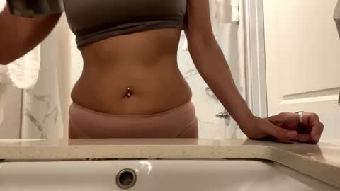 Shaman Woman online show from January 30, 2:16 am