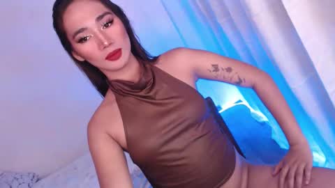 MISS SHANE online show from February 3, 8:07 am