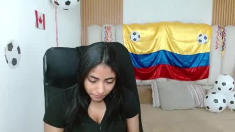 shanelle online show from June 20, 12:11 pm