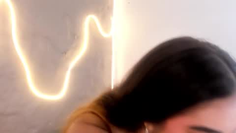 Shanntal  online show from February 7, 8:12 pm