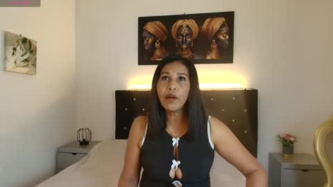  Shanon  online show from April 14, 7:17 pm