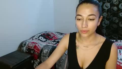 shantal_d03 online show from February 25, 1:09 am