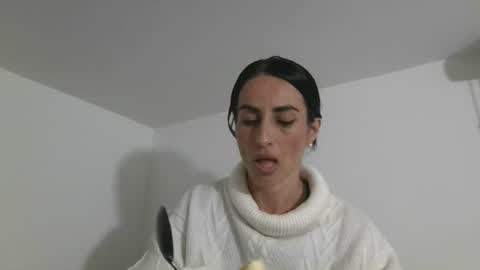 shantal online show from February 27, 1:31 am