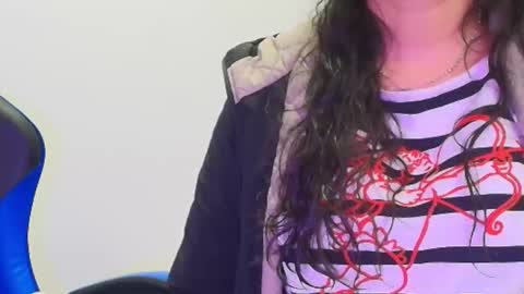 shantey online show from March 23, 2:44 pm