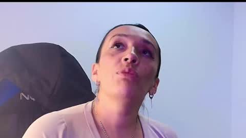 shantey online show from January 7, 7:30 pm