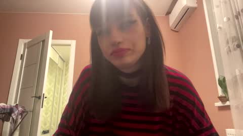 Kira online show from April 30, 5:18 pm