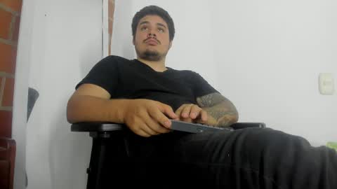 jhon deibyd online show from April 3, 6:09 am