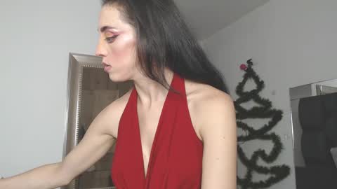 Sharlotte online show from January 9, 9:05 pm