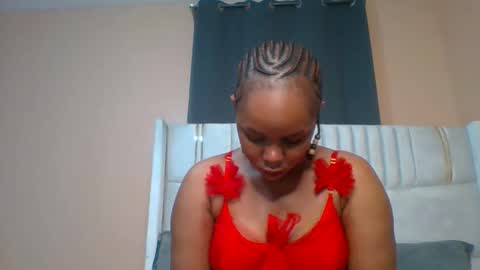 Snapshot of shay_diva chatting on October 3, 1:19 pm Shay diva online show from October 3, 1:19 pm