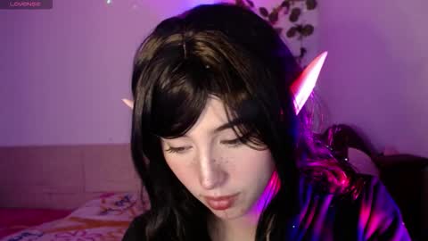 Shayla 3 online show from November 5, 9:17 pm