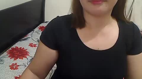 Snapshot of shebomb488504 chatting on December 8, 10:30 am jane online show from December 8, 10:30 am